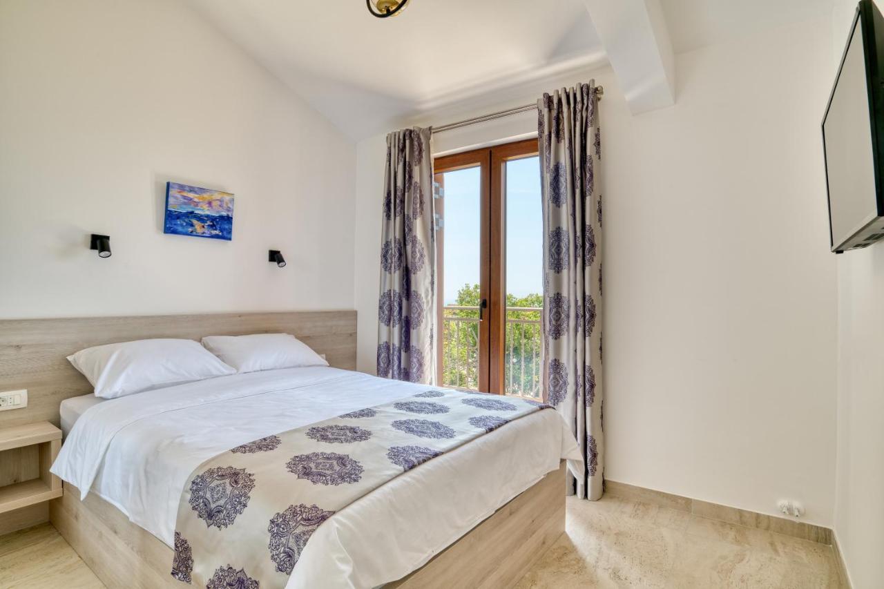 Villa Seaview Lavanda With Pool