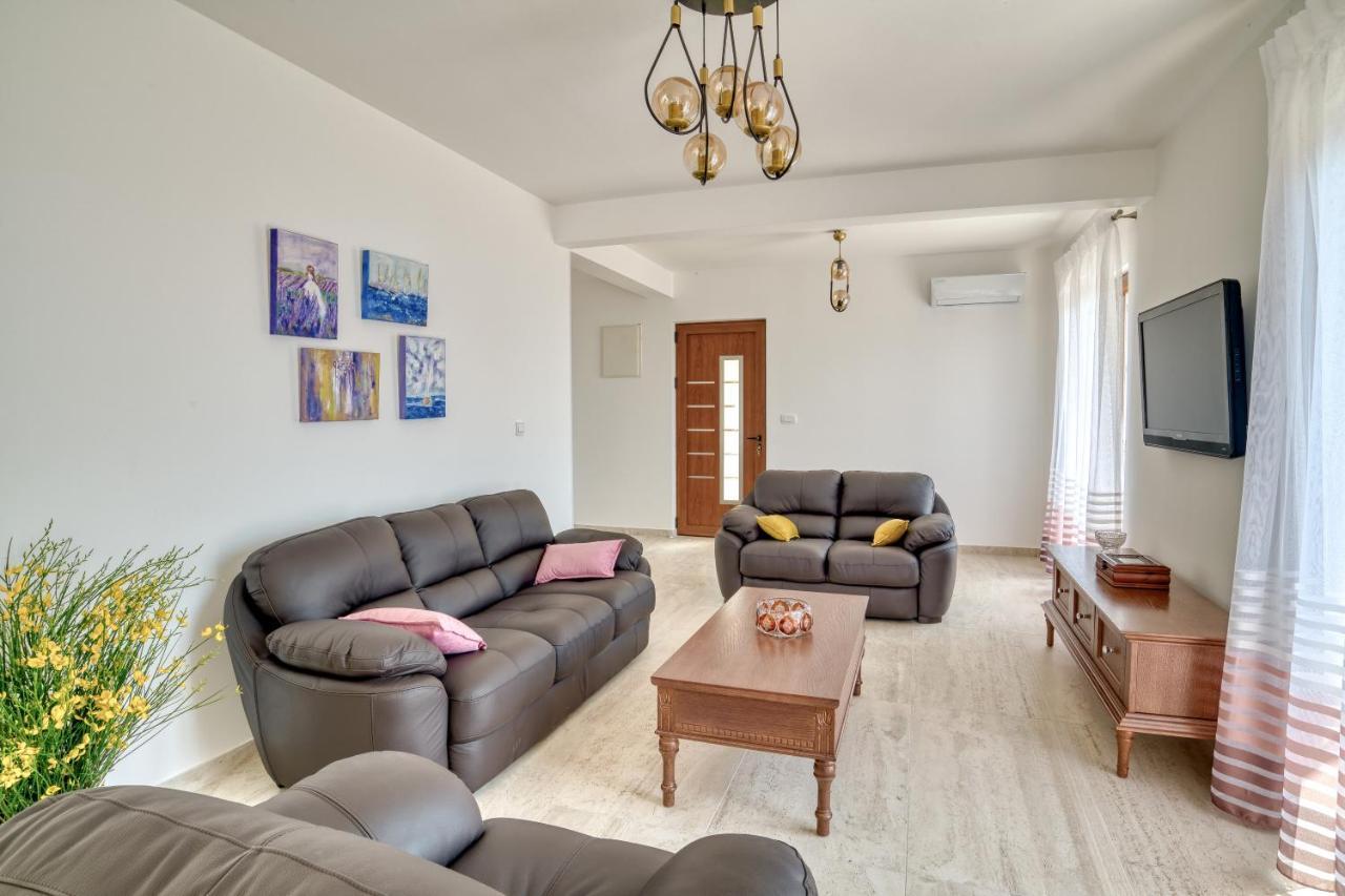 Villa Seaview Lavanda With Pool Budva